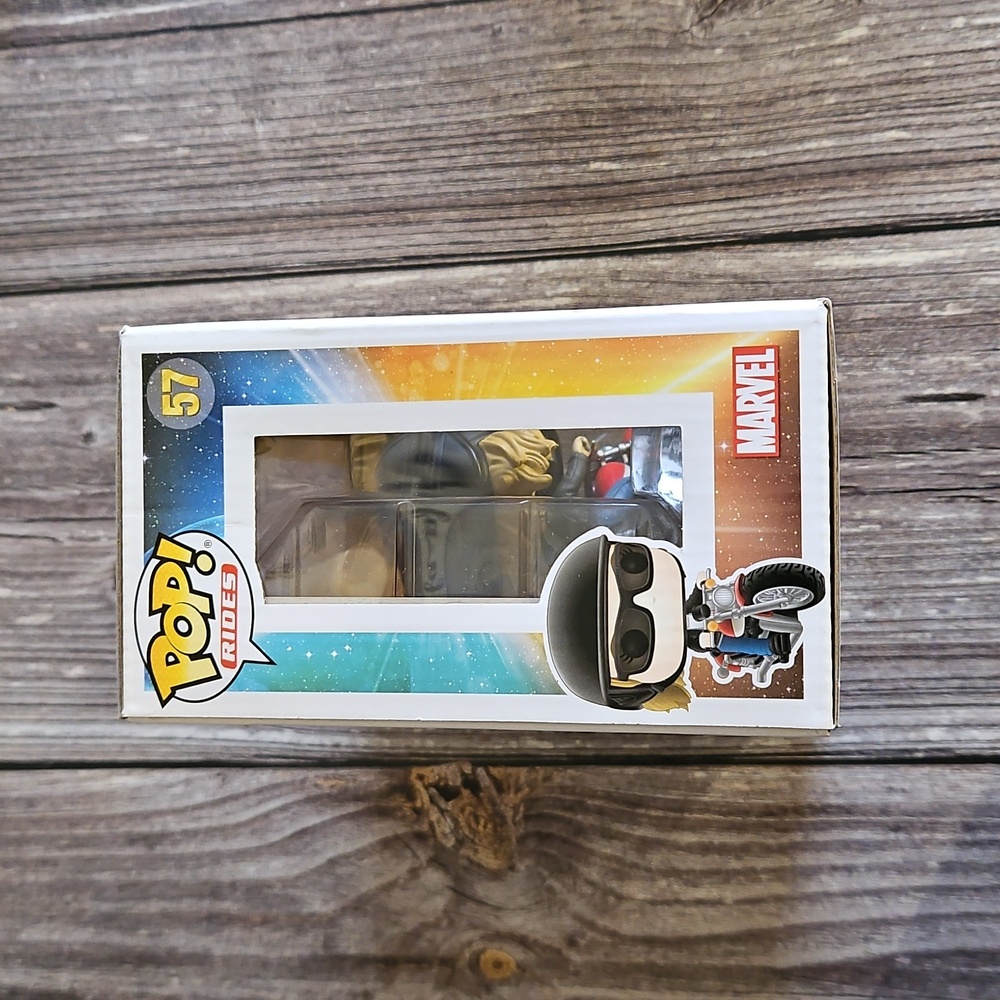 SALE! Captain Marvel Pop! Rides Figure In Box - Picture 2 of 3